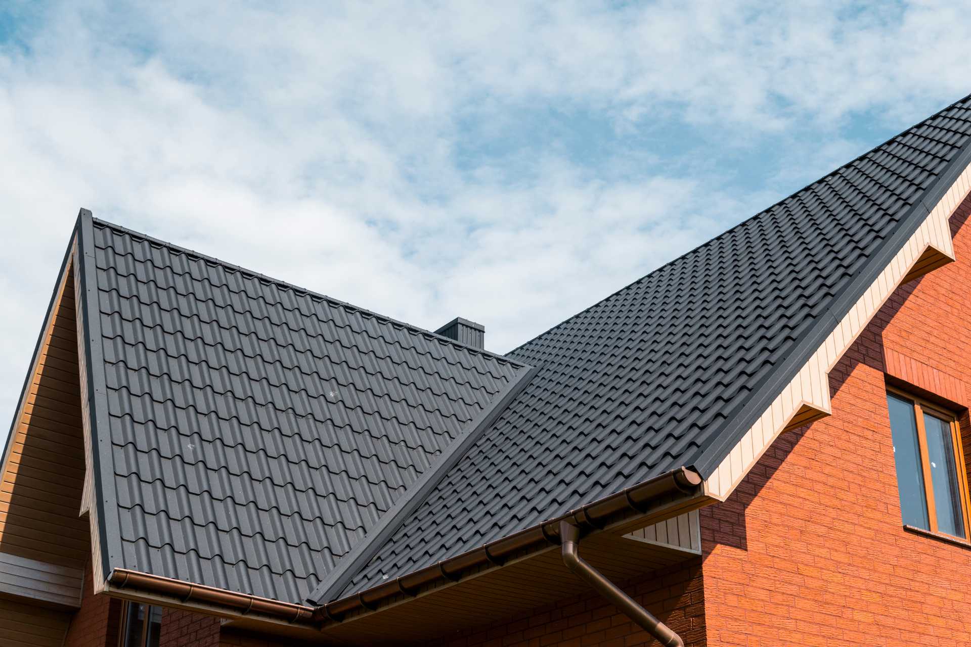 Metal Roofing Oshawa - GHS Construction