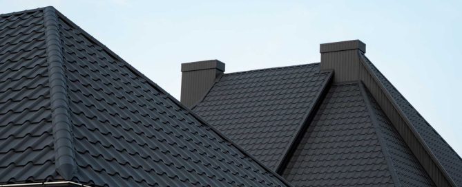 The Lifecycle of a Roof: 5 Critical Factors That Determine Your Roof’s Lifespan - Golden Horseshoe Construction